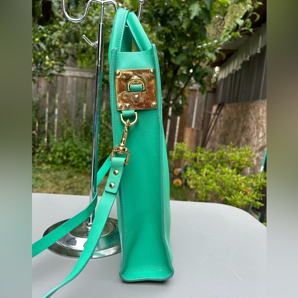 Sophie Hulme Leather Buckled Tote with Frog Charm Flouro Green - Picture 4 of 15